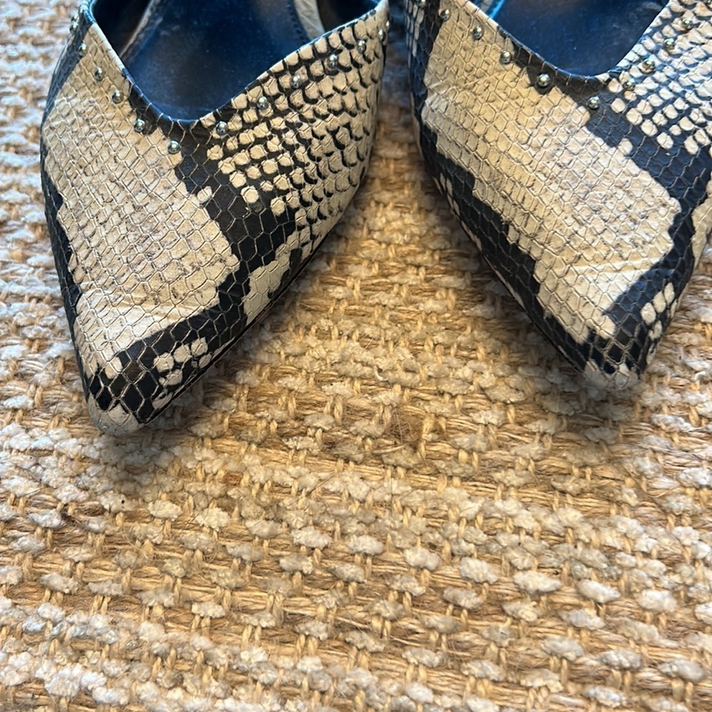 Vince Camuto Black and Cream Snake Print Mules - Picture 2 of 7